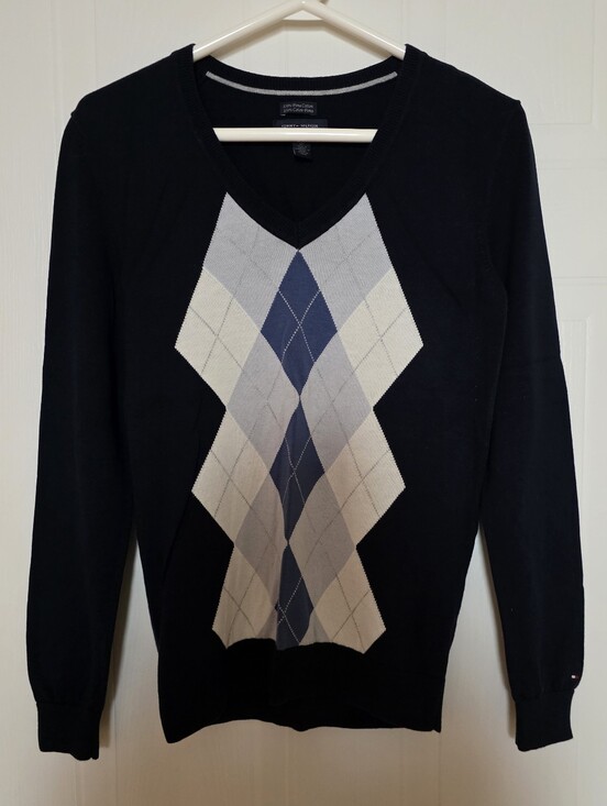 Tommy Hilfiger Sweaters - Tommy Hilfiger Blue V-Neck Argyle Pattern Sweater Small